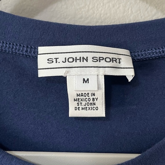 St. John Sport Navy Blue Gold Beaded Spell Out Short Sleeve Tee Shirt Medium - Picture 6 of 8